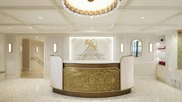 Couples treatment room(s), body treatments, aromatherapy