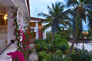 Exterior - Pestana Trópico - Ocean & City Hotel (Praia)