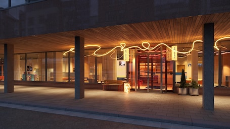 Exterior. Scandic Go, Eerikinkatu 30