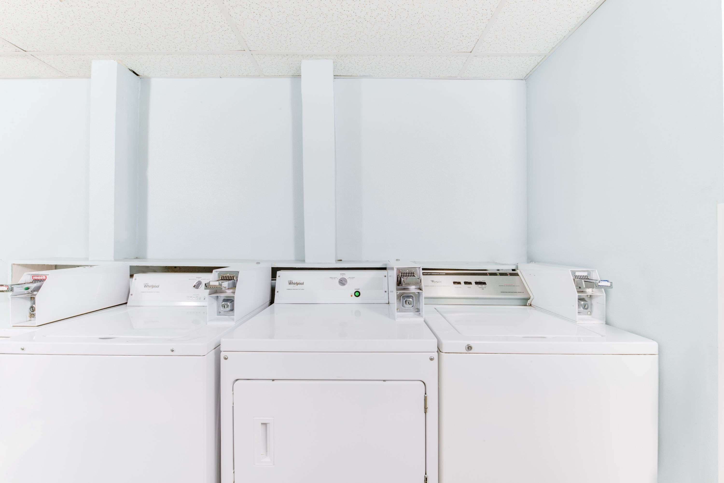 Photo - Days Inn & Suites by Wyndham Laredo