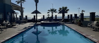 โรงแรมกัลเวสตัน บีช