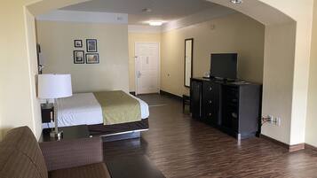 Standard Room, 1 King Bed