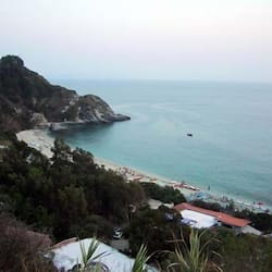 Private beach, free beach shuttle, beach bar, kayaking