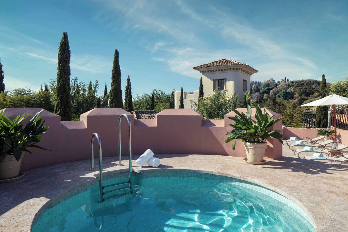 Outdoor pool, pool umbrellas, pool loungers