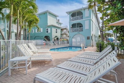 Bridgewalk Resort