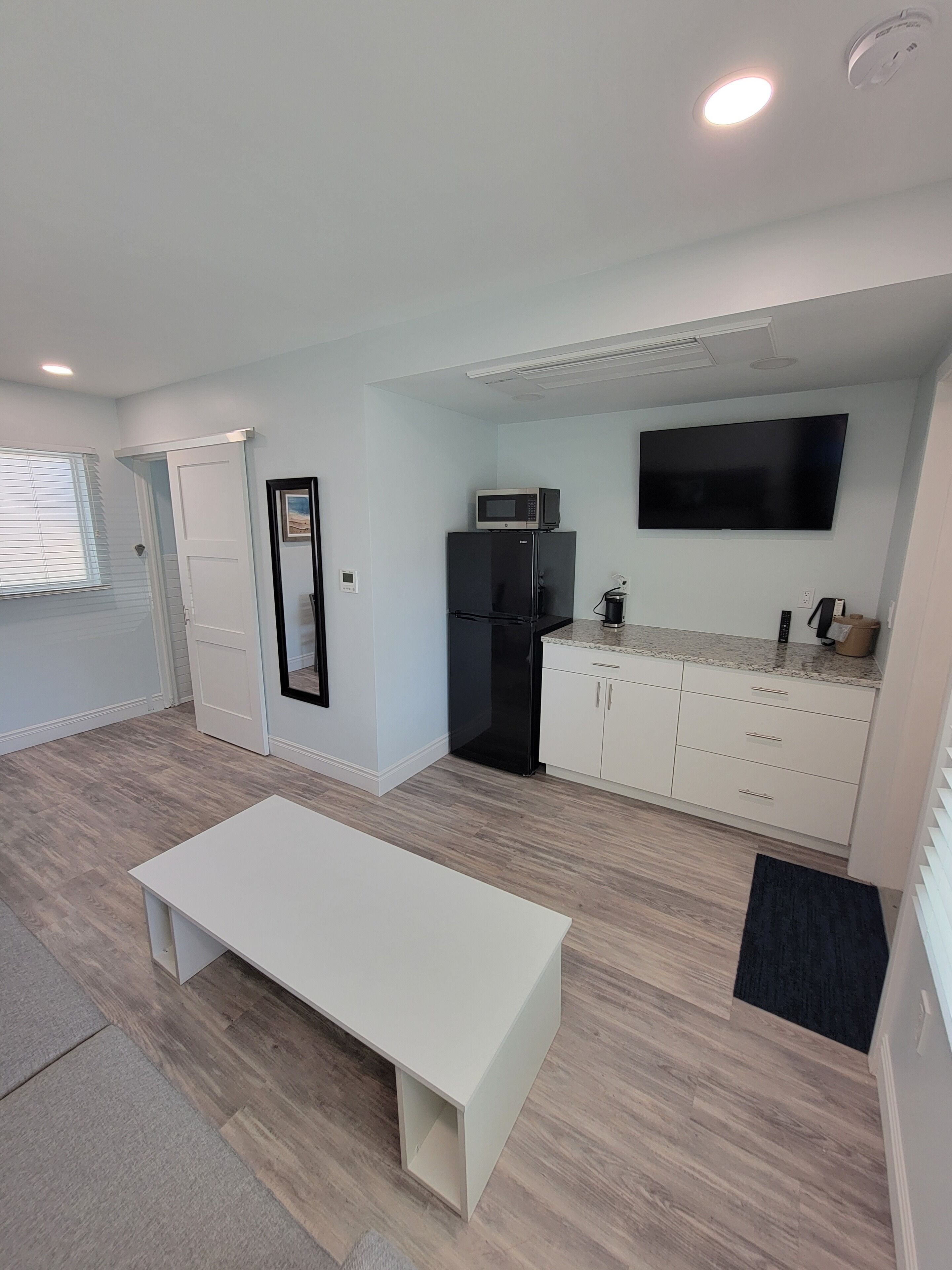 premium bedding, blackout curtains, soundproofing, free wifi