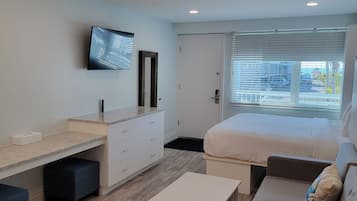 Ropa de cama de alta calidad, cortinas blackout y insonorización