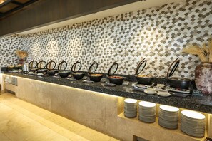 Daily buffet breakfast (MXN 520 per person) - Camino Real Veracruz (Boca del Río)