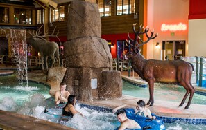 Water park - Tundra Lodge (Green Bay)