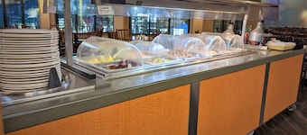 Tundra Lodge