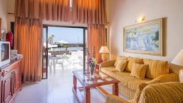 Superior Apartment, 2 Bedrooms, Beach View | Beach/ocean view