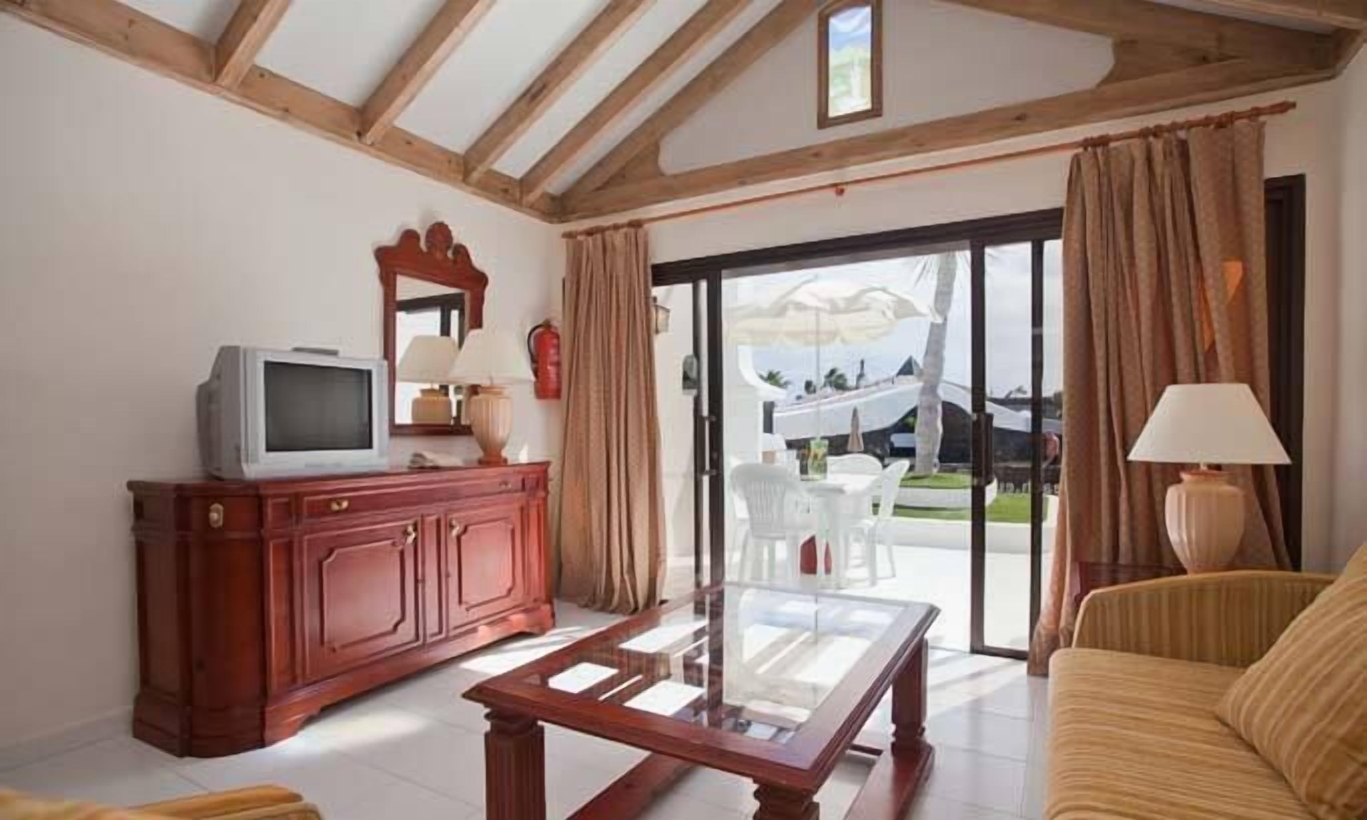 Photo - Sands Beach Resort