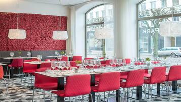 Desayuno buffet incluido todos los días