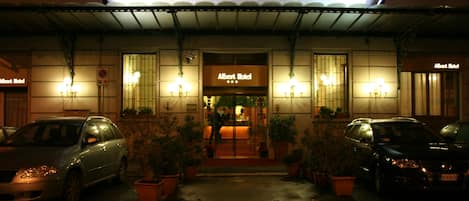 Ingresso della struttura