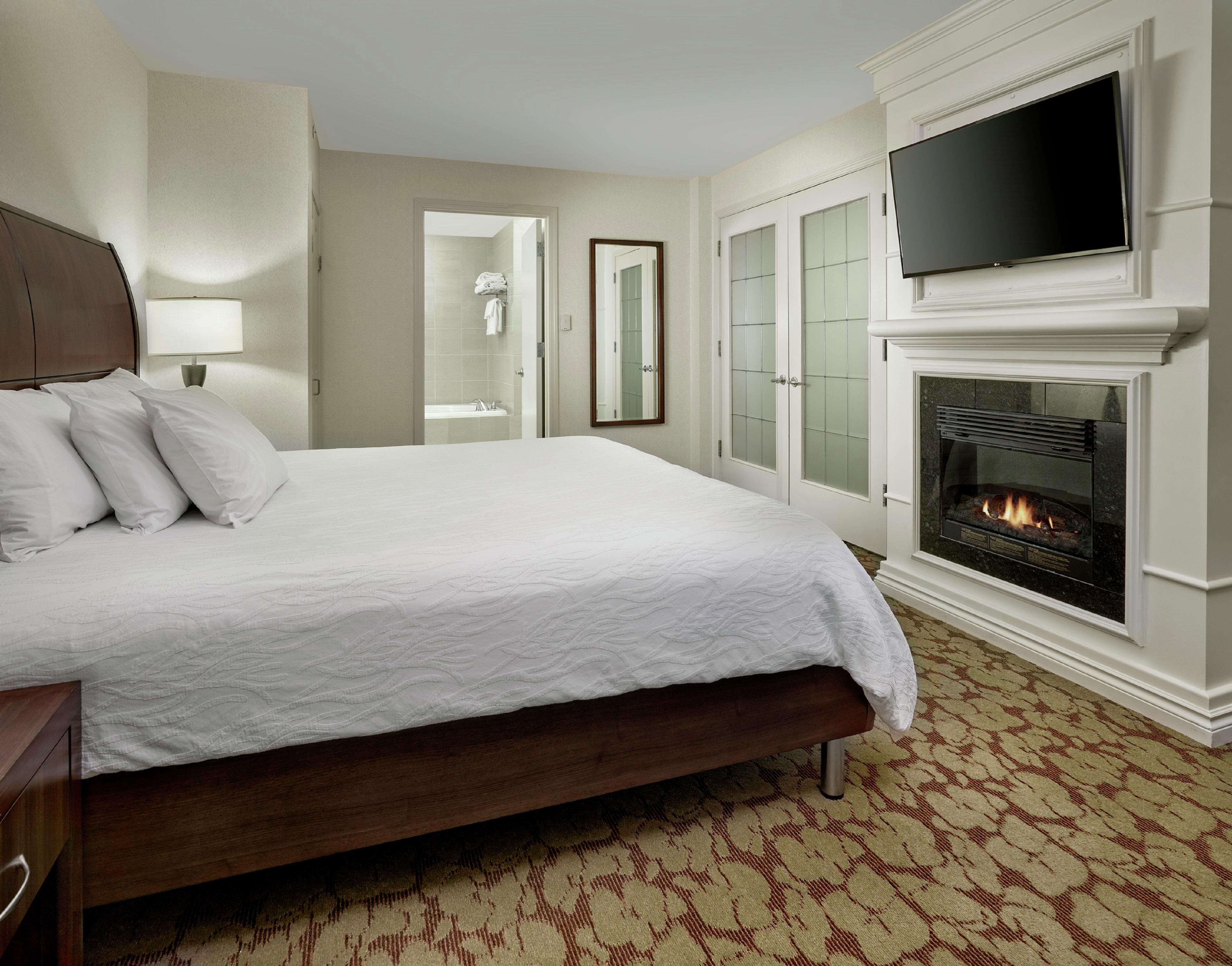 Photo - Hilton Garden Inn West Edmonton