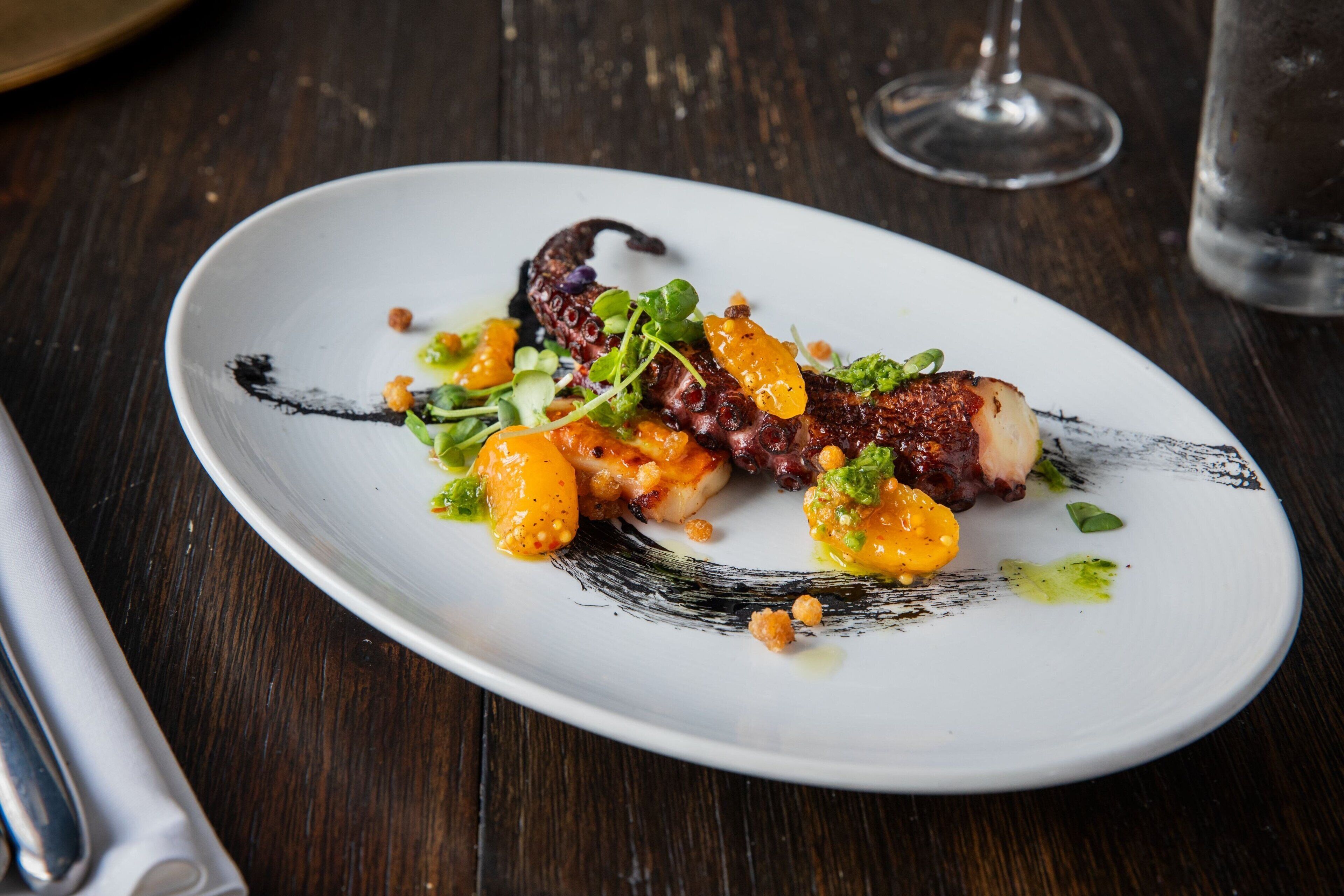 2 restaurants, american cuisine