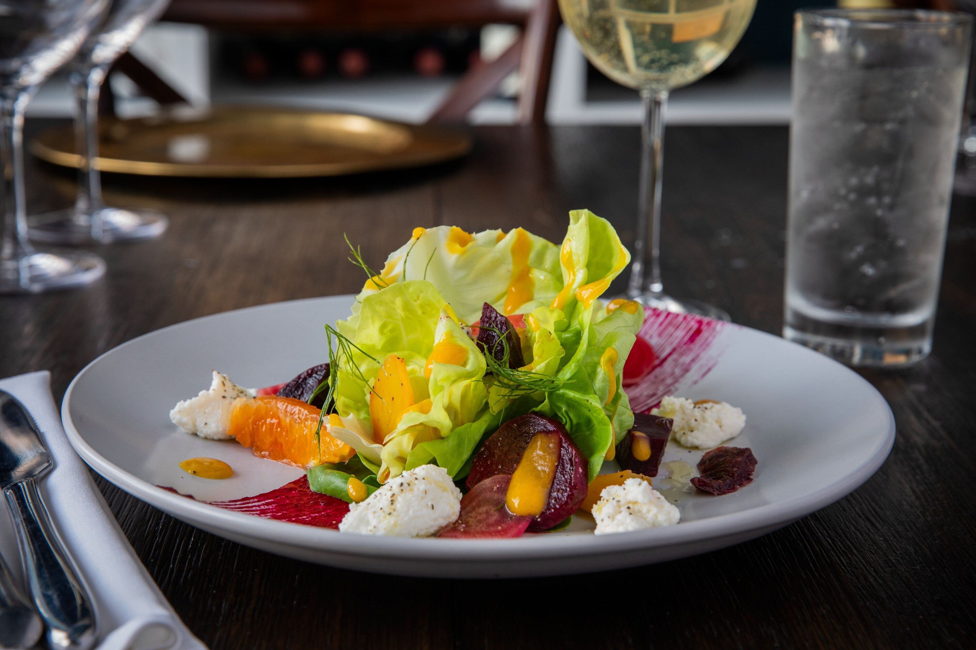 2 restaurants, american cuisine