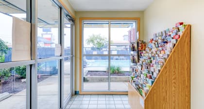 Days Inn by Wyndham New Philadelphia