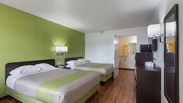 Deluxe Room, 2 Queen Beds, Accessible, Non Smoking | Bed sheets