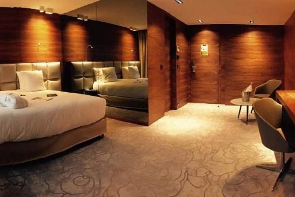 executive double room | in-room safe, desk, soundproofing, iron/ironing board