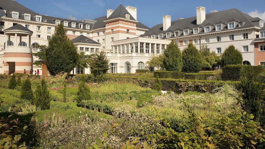 Dream Castle Hotel