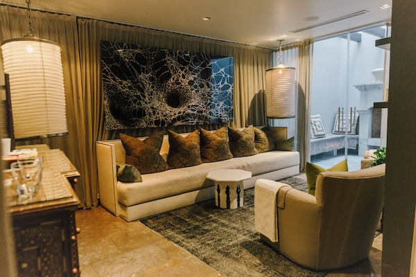 Behandlingsrom for par, boblebad, dampbad og tyrkisk bad/hamam