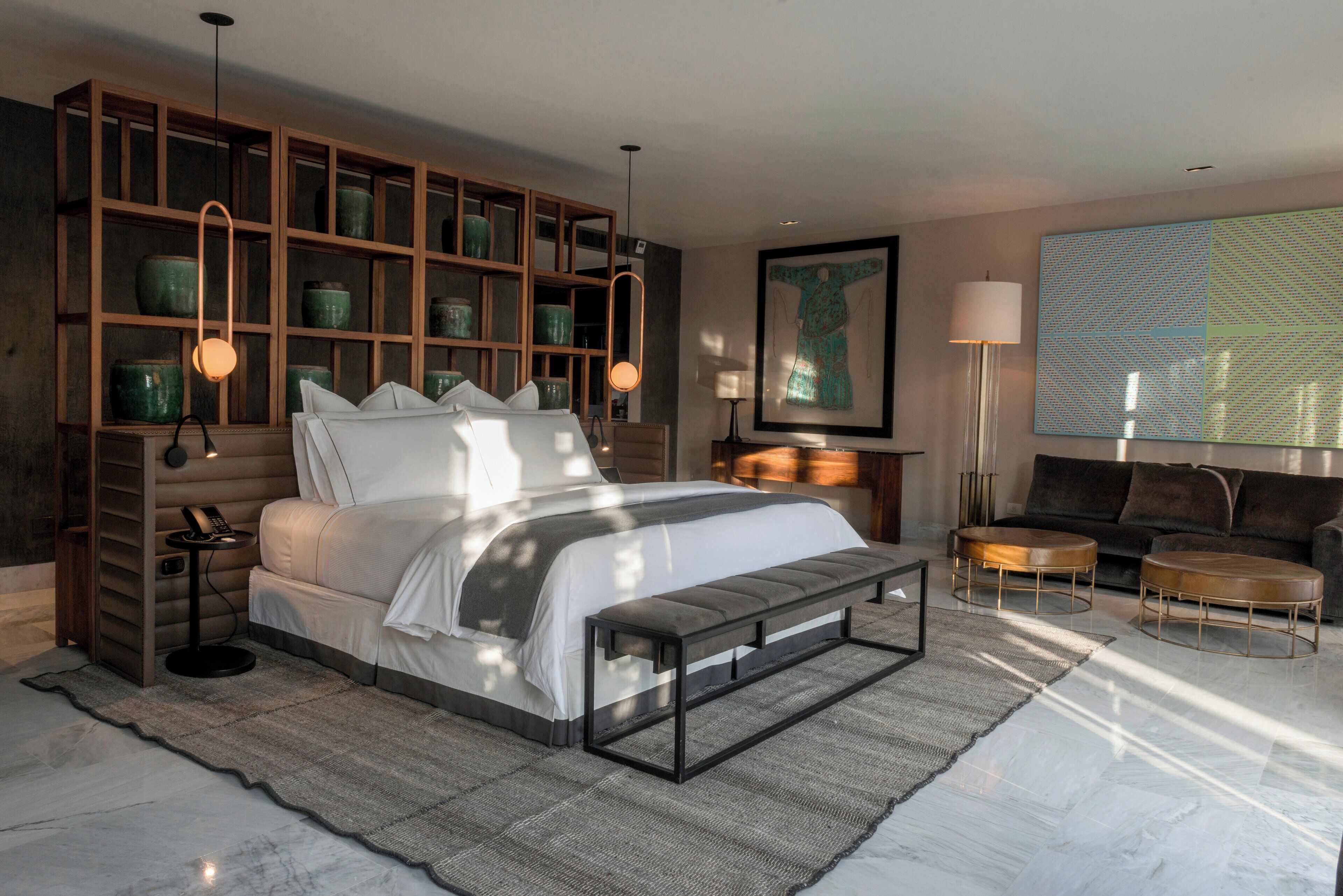 egyptian cotton sheets, premium bedding, down duvets, pillow-top beds