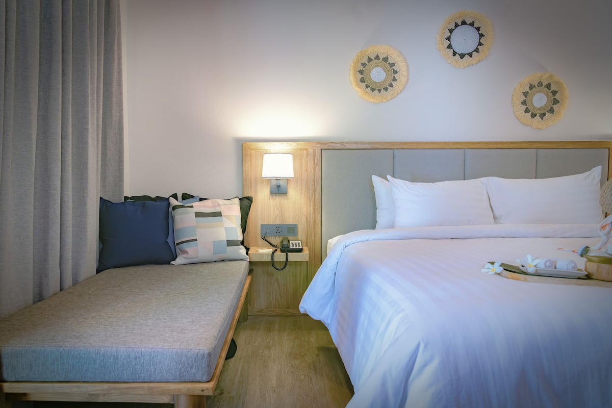 Deluxe Villa (1 Way Airport Transfer) | 1 bedroom, minibar, in-room safe, blackout drapes