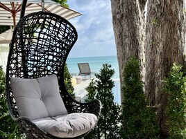 Beach Front Villa ( 1 Way Airport Transfer) | Terrace/patio