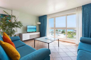 Suite, 3 Bedrooms, Balcony, Ocean View