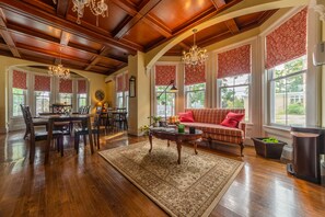 تناول الطعام