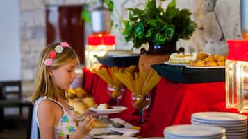 Daily buffet breakfast for a fee