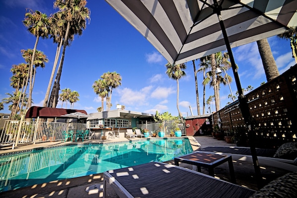 Seasonal outdoor pool, a heated pool