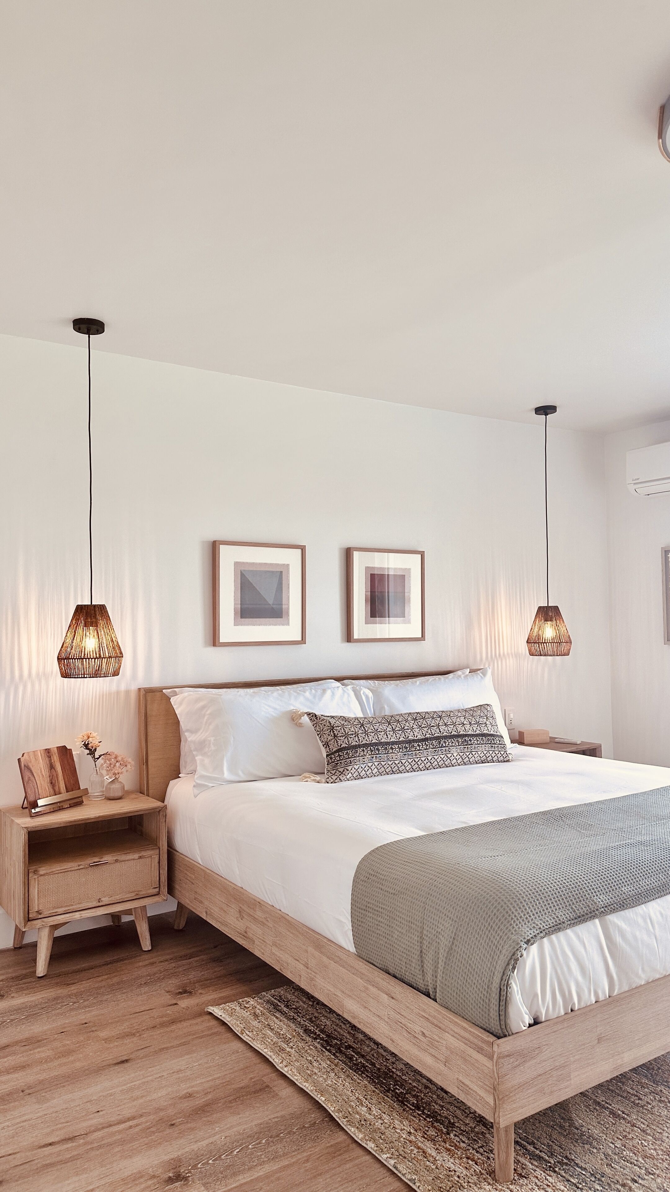 premium room, 1 king bed, non smoking, ocean view (non-pet friendly) | iron/ironing board, free wifi, bed sheets