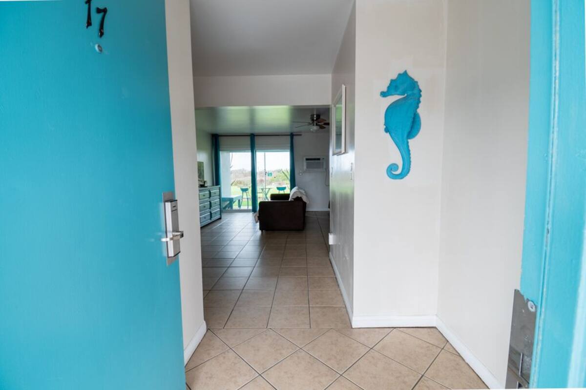 park view suite - pet friendly | iron/ironing board, free wifi, bed sheets