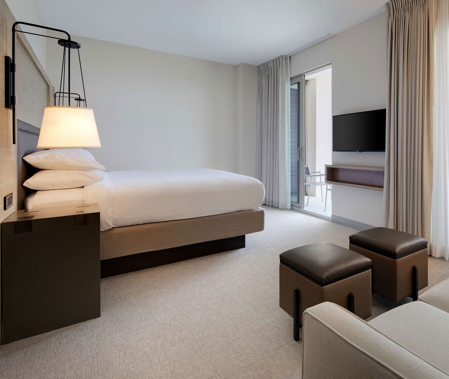1 slaapkamer, luxe beddengoed, een kluis op de kamer, een bureau