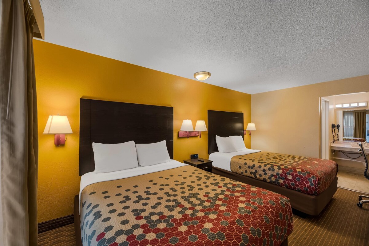 Standard Double Room, 2 Double Beds, Non Smoking