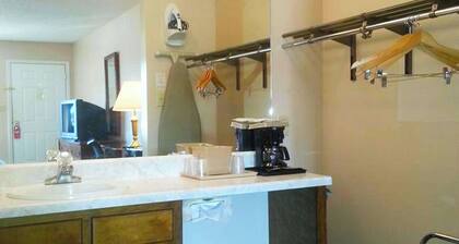 Stratford Motor Inn East Ellijay