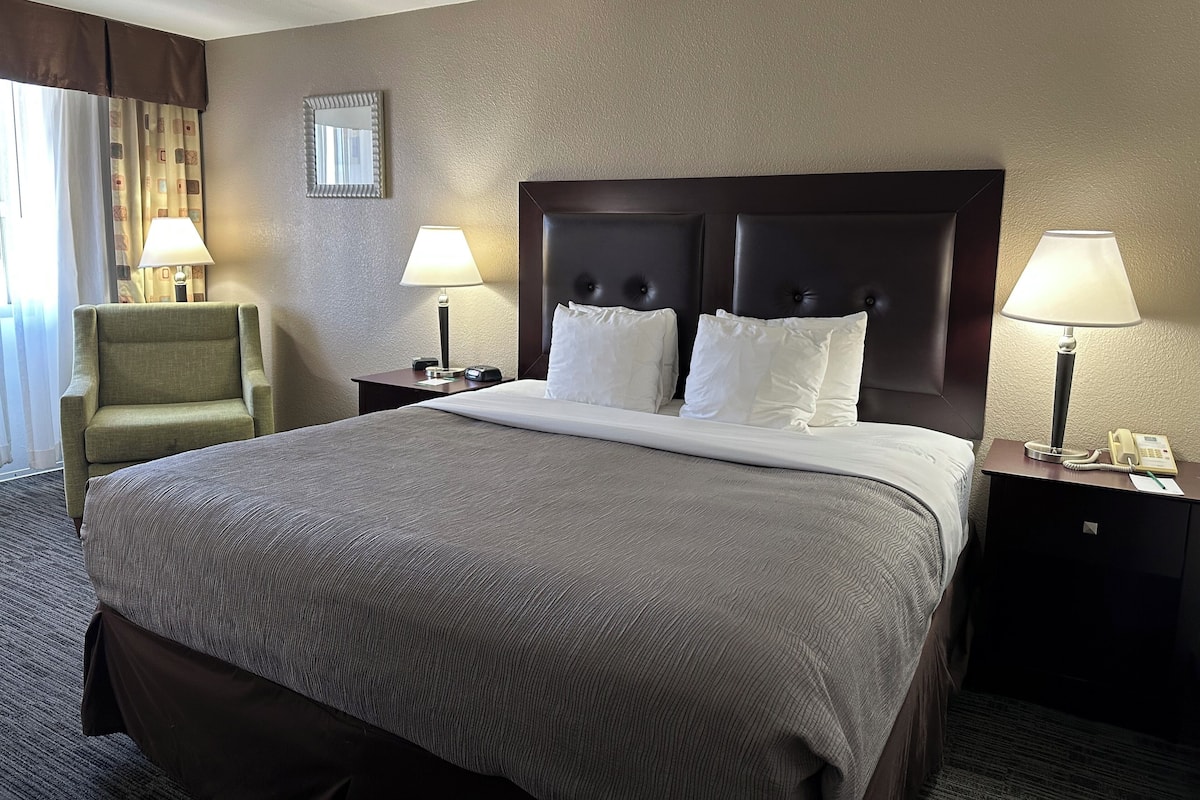 Surmatelas, bureau, espace de travail pour ordinateur portable