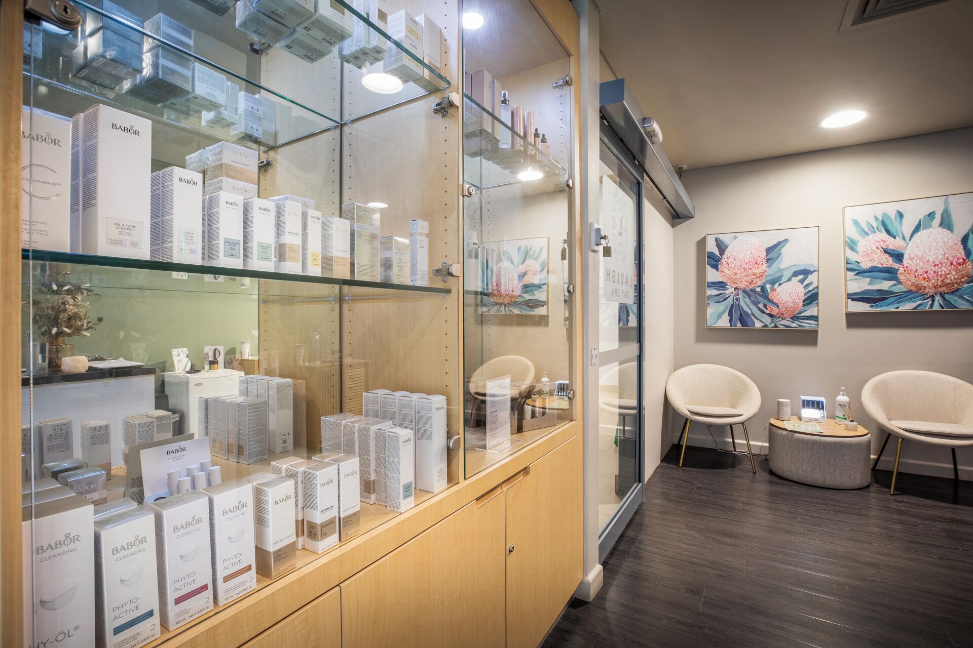 sauna, body treatments, hot stone massages, deep-tissue massages