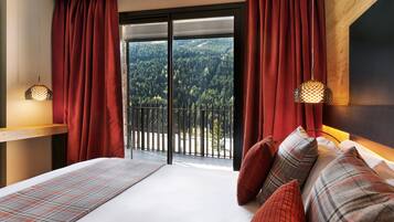 Minibar, caja fuerte, escritorio y wifi gratis