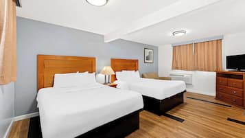 Sengetøy av topp kvalitet, senger med overmadrass og skrivebord