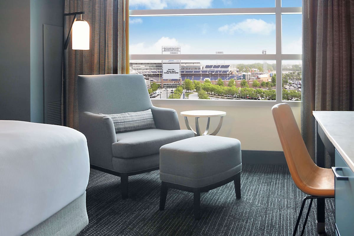 1 bedroom, premium bedding, pillow-top beds, in-room safe