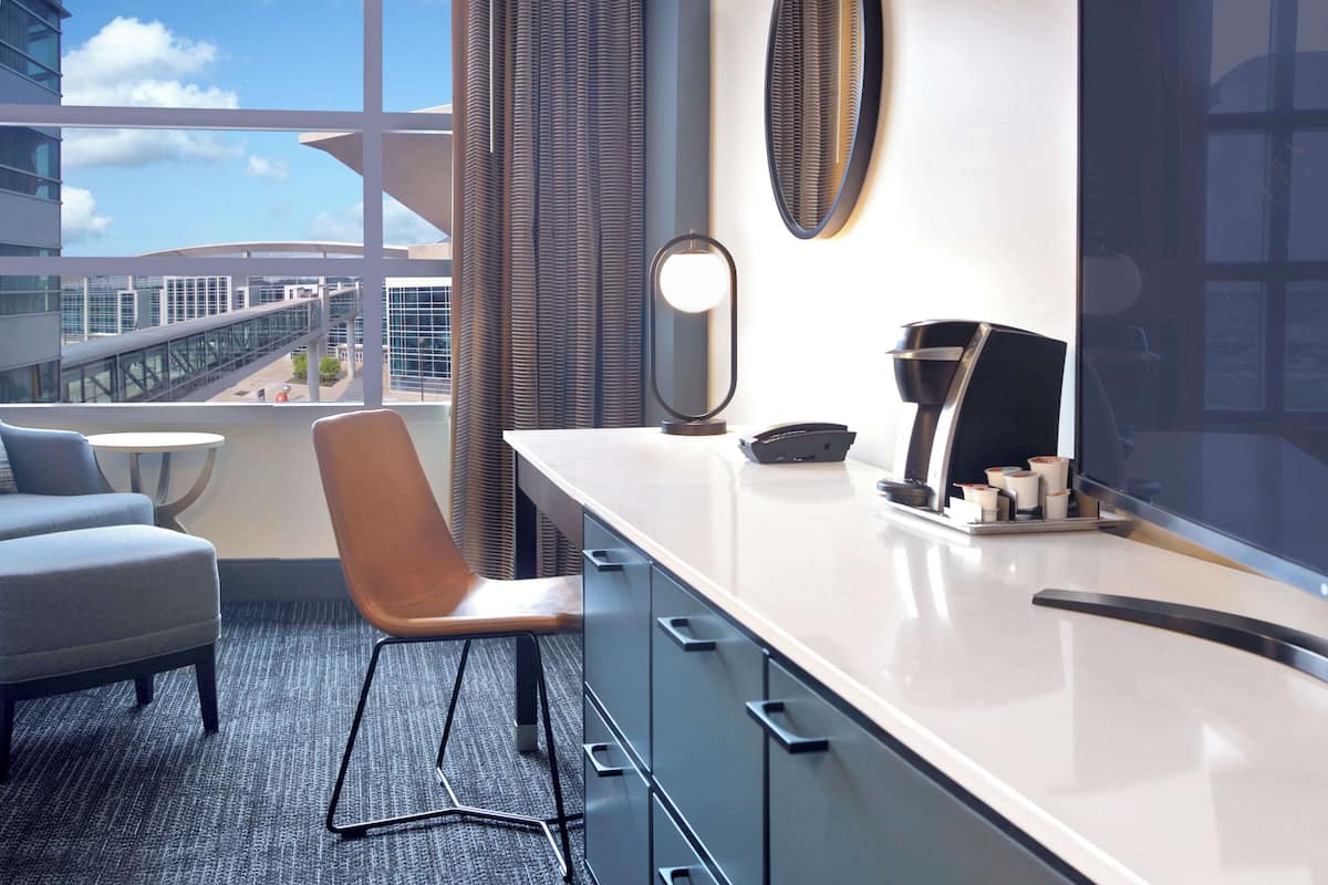 1 bedroom, premium bedding, pillow-top beds, in-room safe