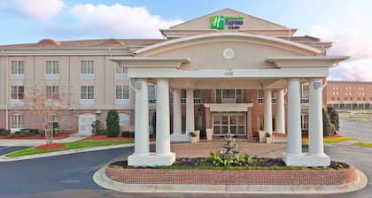 Holiday Inn Express & Suites Vicksburg by IHG