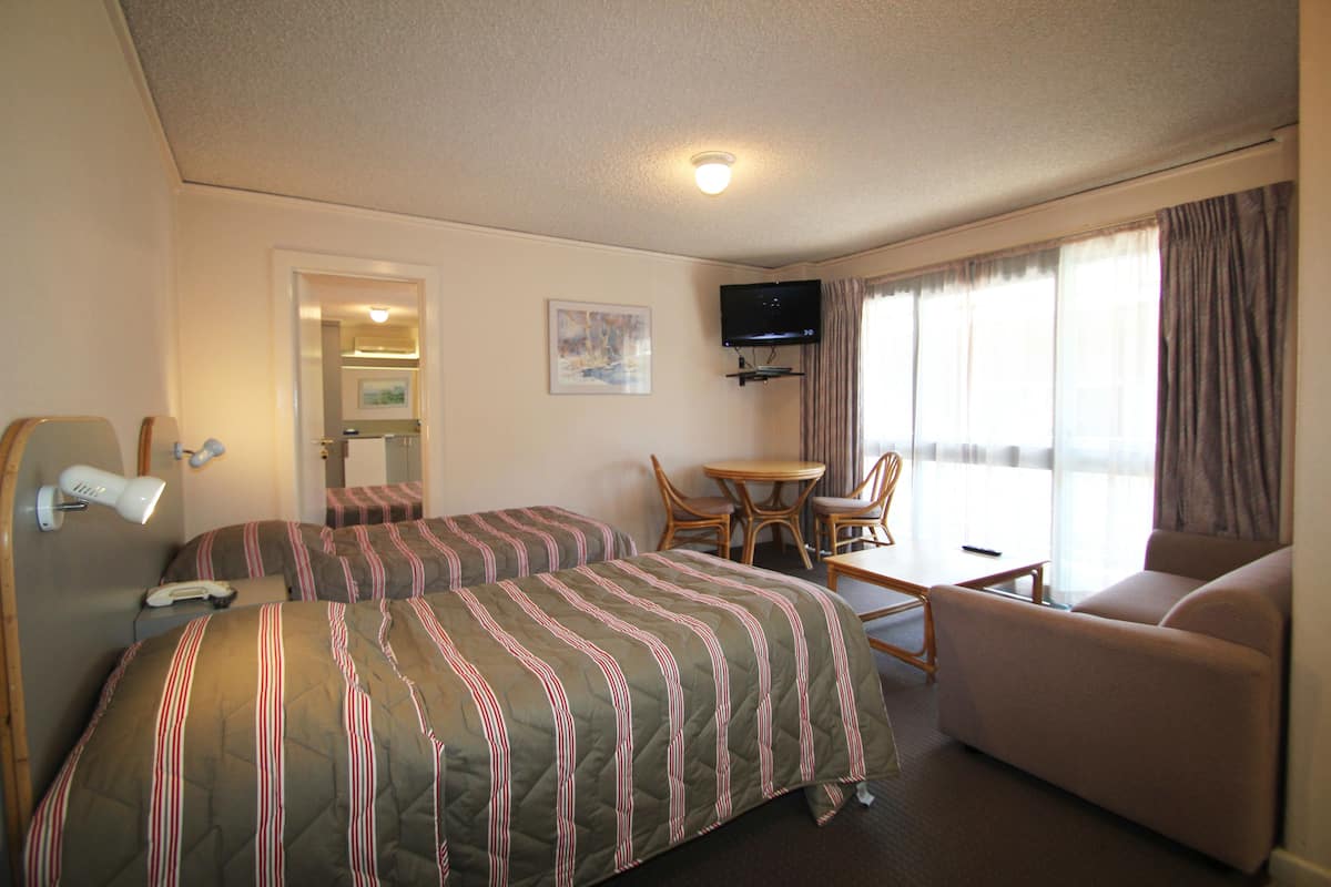 Minibar, desk, iron/ironing board, free cots/infant beds