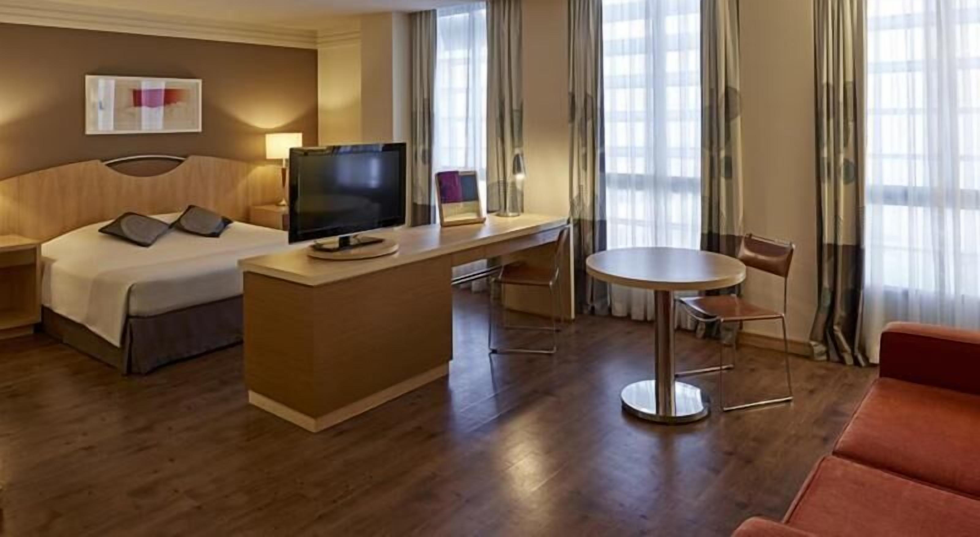 Minibar, in-room safe, desk, blackout drapes