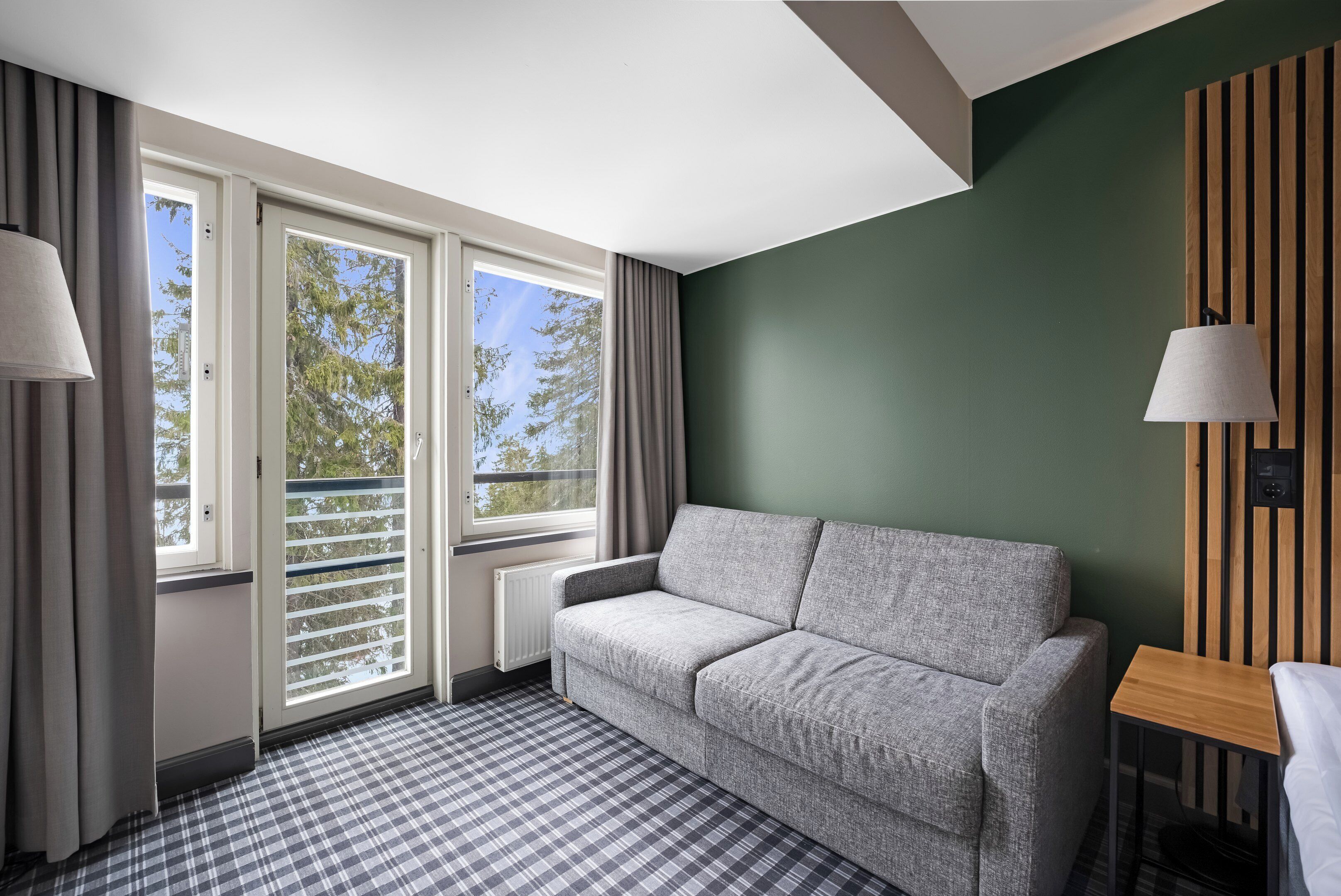 superior room, 1 king bed (extra bed possible) | blackout curtains, iron/ironing board, travel cot, free wifi