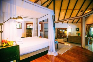 Egyptian cotton sheets, premium bedding, minibar, in-room safe - Qamea Resort and Spa Fiji (Qamea Island)