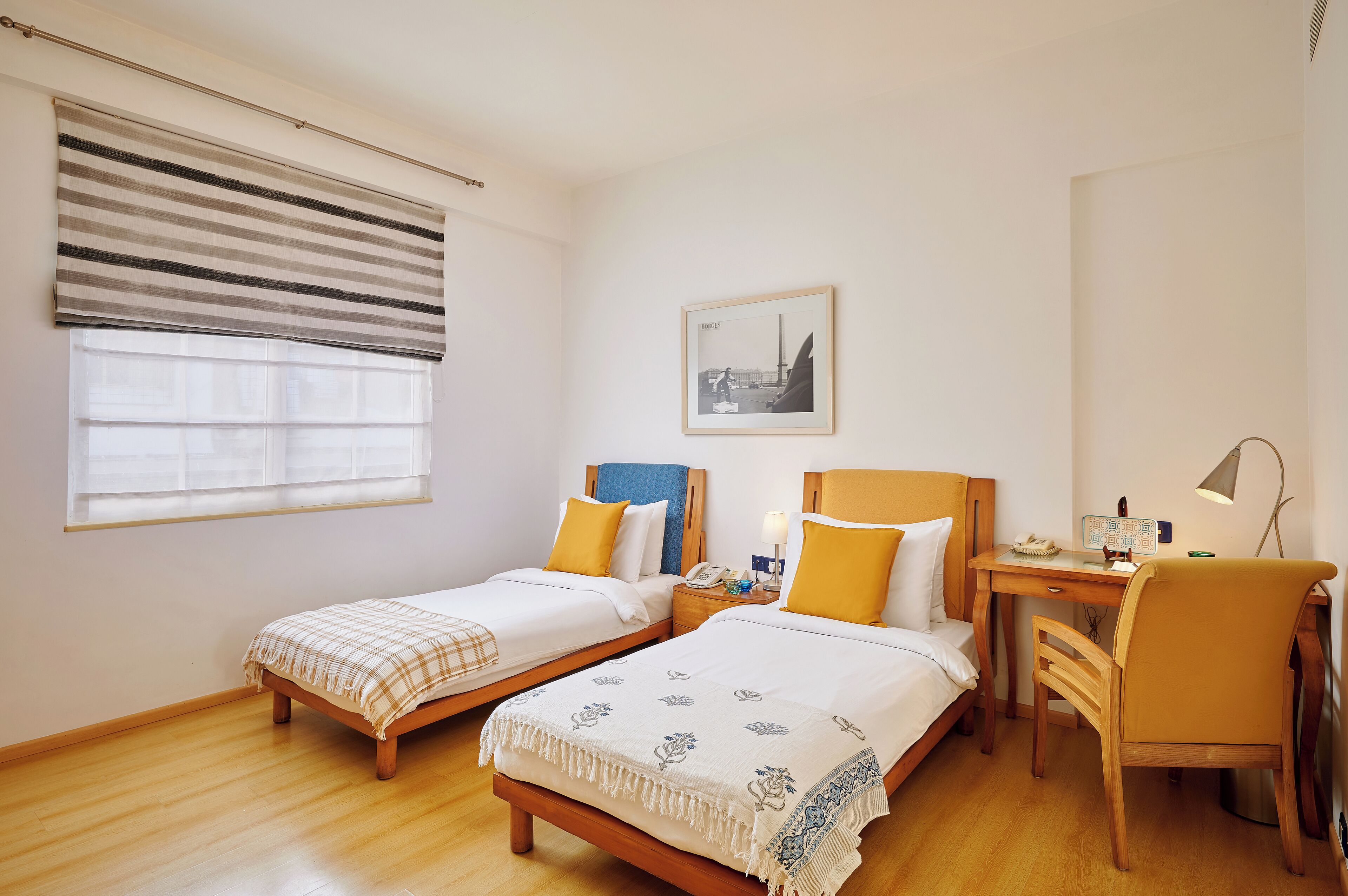 Photo - The Gordon House Hotel - Near Gateway Of India